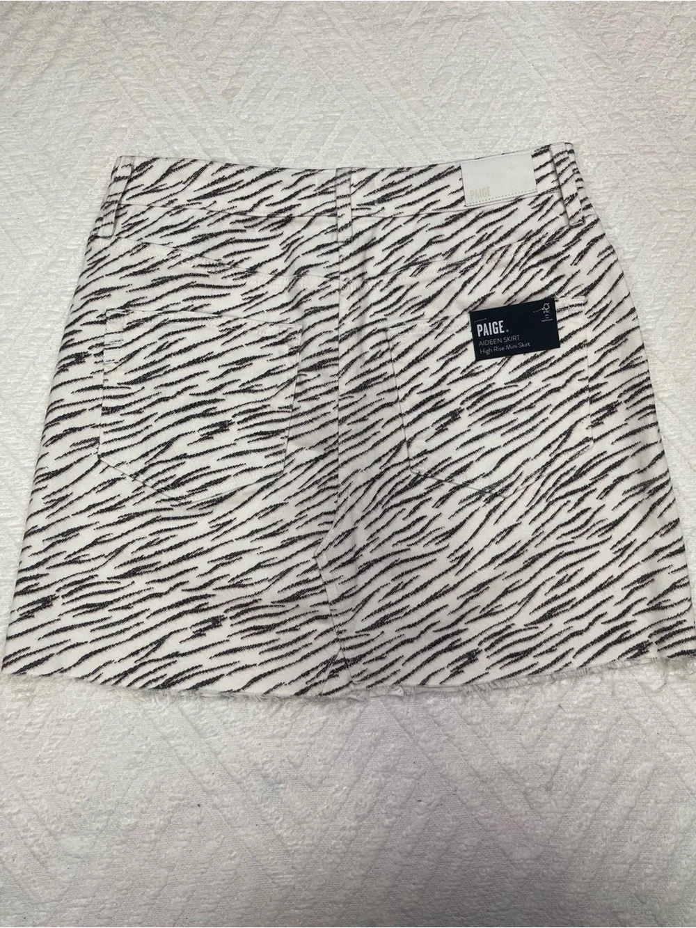 PAIGE Aideen Skirt Zebra Print Retro Mini Denim Skirt High Rise Size 30